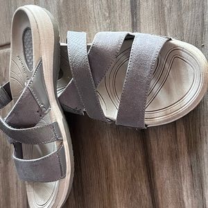 Dr scholl’s sandals sz7